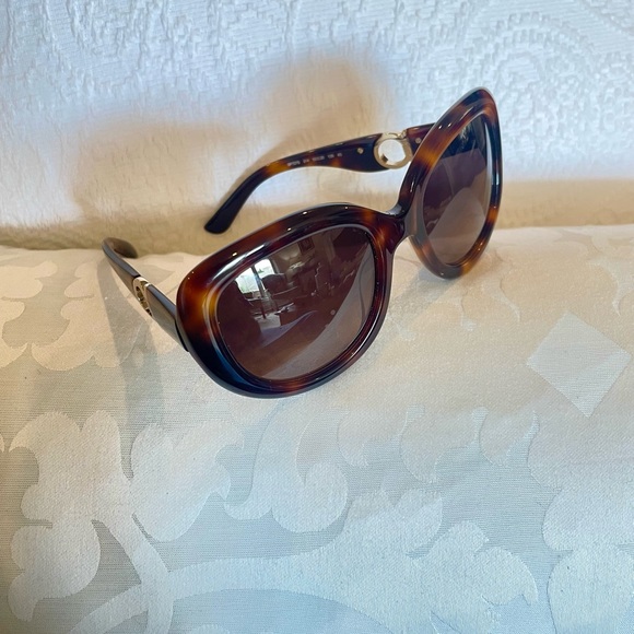 SALVATORE FERRAGAMO Tortoise Shell Sunglasses - Picture 7 of 15